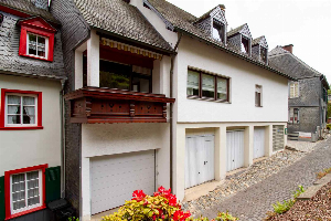 Comfortabel 10 persoons groepsaccommodatie met Finse sauna in Monschau