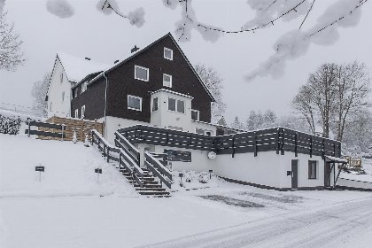 050 Appartement Winterberg 'Kleines Gluck': je perfecte Uitvalsbasis in Sauerland (Winterbergerstrasse 3 | Winterberg Neuastenberg