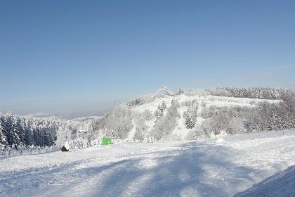 057 Gerenoveerd appartement voor 4 personen op 200 meter van de piste | Neuastenbergerstrasse 4   Neuastenberg (Winterberg)