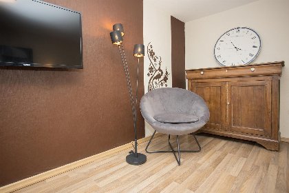 006 Gerenoveerde groepsaccommodatie voor 14 personen op 200 meter van de piste | Neuastenbergerstrasse 4   Neuastenberg
