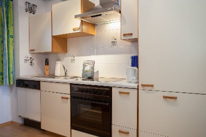 042 Appartement Winterberg | houtkachel en balkon, 4 personen | Kapperundweg 4 17