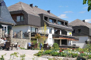 Mooi 4 persoons vakantieappartement in Winterberg, vlakbij het skigebied