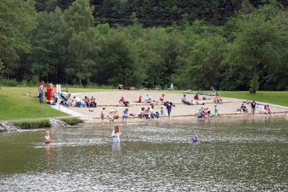 021 Ruime12 persoons vakantiewoning met sauna in Winterberg