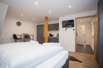 004 Vakantiehuis   'Ferienhaus K17 voor 18 pers'   Kirchstrasse 17 | Winterberg
