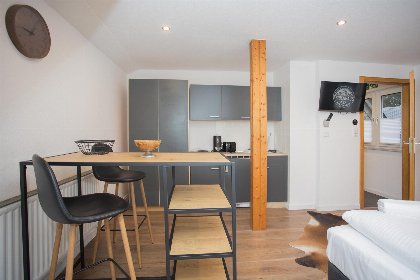 008 Vakantiehuis   'Ferienhaus K17 voor 18 pers'   Kirchstrasse 17 | Winterberg