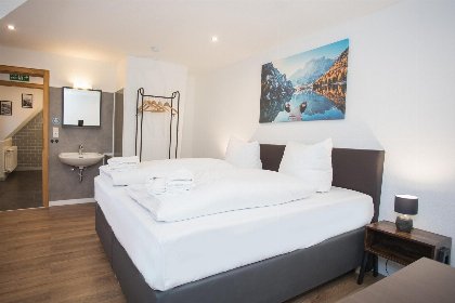 017 Vakantiehuis   'Ferienhaus K17 voor 18 pers'   Kirchstrasse 17 | Winterberg