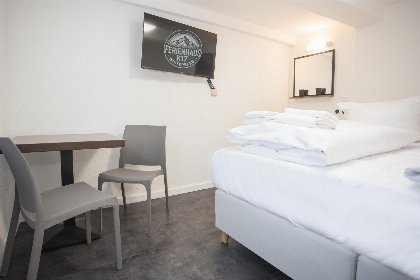 041 Vakantiehuis   'Ferienhaus K17 voor 18 pers'   Kirchstrasse 17 | Winterberg
