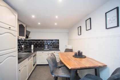 059 Vakantiehuis   'Ferienhaus K17 voor 18 pers'   Kirchstrasse 17 | Winterberg