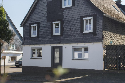 077 Vakantiehuis   'Ferienhaus K17 voor 20 pers'   Kirchstrasse 17 | Winterberg