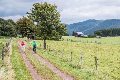 041 Vakantiehuis 'Rothaargluck' in Sauerland met uitzicht | 2 persoons appartement   am Gerkenstein 27 Neuastenberg