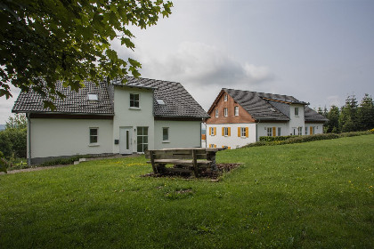 008 Vakantiehuis 'Rothaargluck' in Sauerland met uitzicht | 6 persoons appartement   am Gerkenstein 27 Neuastenberg