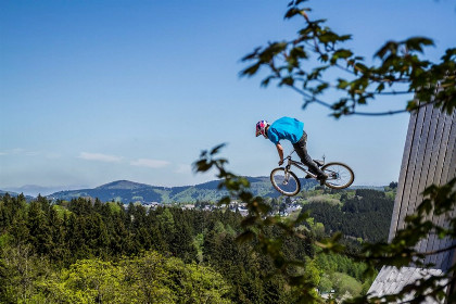 028 Vakantiehuis 'Rothaargluck' in Sauerland met uitzicht | 6 persoons appartement   am Gerkenstein 27 Neuastenberg