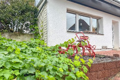 025 Herrenhaus