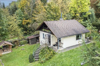 001 Das Haus am Wald