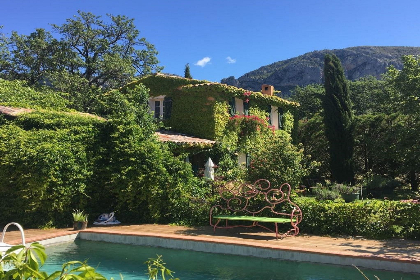 Frankrijk, Alpes haute provence, Moustiers Sainte Marie