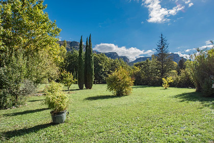 007 La petite maison de la ferme rose