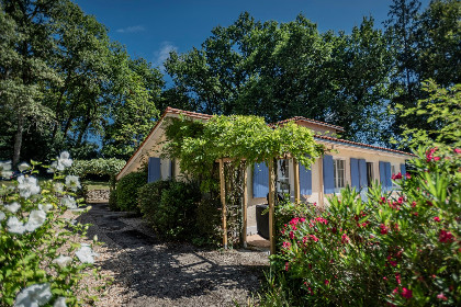 042 La Maison sur la Colline