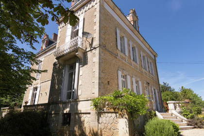 029 Le Petit Chateau