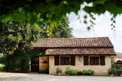 001 Chateau Prayssac   Bakkershuis vrijstaand huis met zwembad