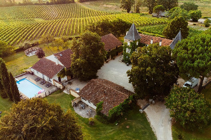 016 Chateau Prayssac   Bakkershuis vrijstaand huis met zwembad