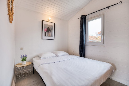001 Houten chalet