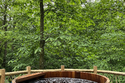 003 Cabane Spa Complice