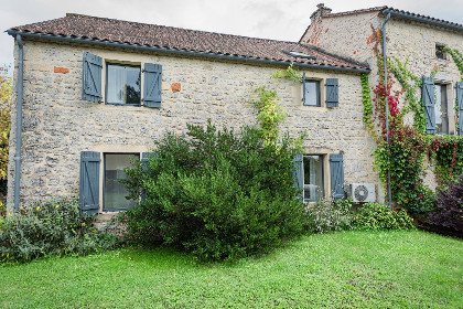 027 Le Pigeonnier Rouge