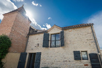 041 Le Pigeonnier Rouge