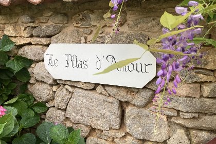 051 Le Mas dAmour