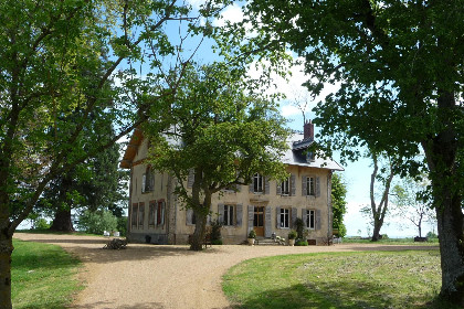 007 Savigny