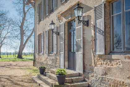 030 Savigny