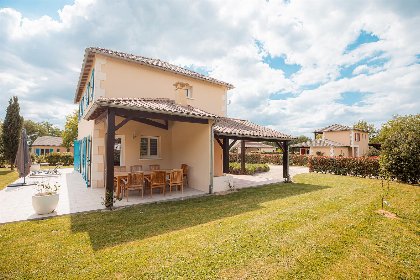 003 Villa Lavande | 5 kamer villa | 8 personen | Les Forges Villas 003 Villa Lavande | 5 kamer villa | 8 personen | Les Forges Villas