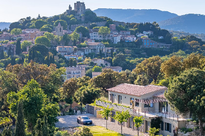 002 Vue Saint Tropez