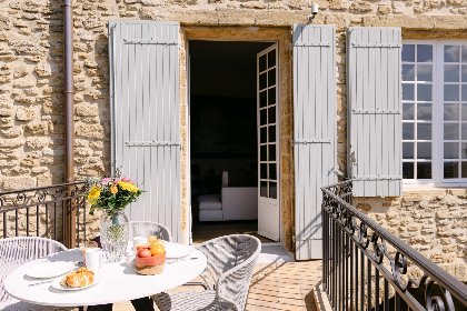 001 Chateau la Perle