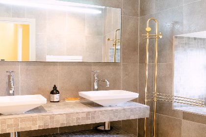 024 Chateau la Perle