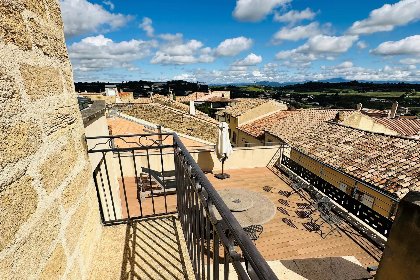 044 Chateau la Perle