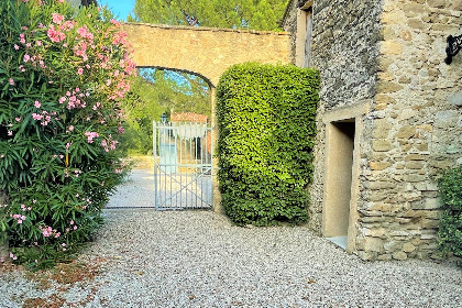 010 Bastide St John