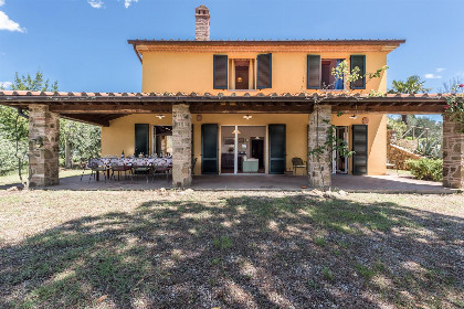 003 Villa Lucignano   80372