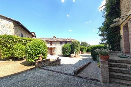 002 Agriturismo Santa Cristina