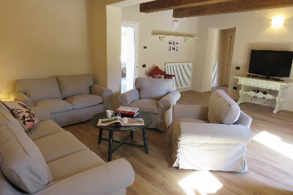 007 Villa Nerino