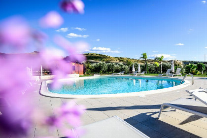 007 Arucimeli Country Resort