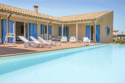 001 Villa Ala