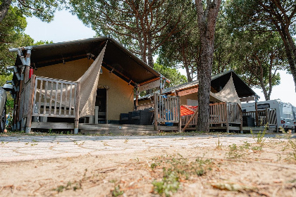 002 Camping Village Cavallino | Villatent Nomad | 6 pers