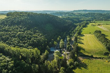 027 Our Wellness Lodge met hottub 