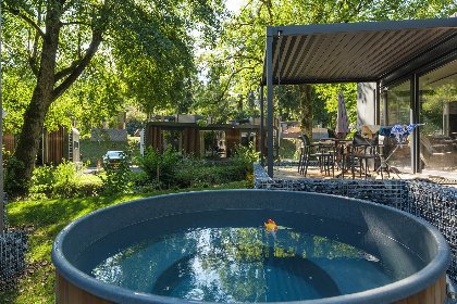005 Sauwer Lodge met hottub | 4 Personen