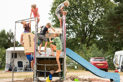 005 Plaats met prive sanitair