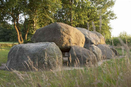 028 Gezellig 4 persoons chalet, natuurrijk gelegen op klein vakantiepark in Dieverbrug