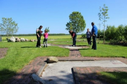 024 Comfortabel vakantieboerderij met sauna voor 15 tot 17 personen