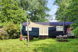 Gezellig chalet voor 2 personen nabij het bos in Dwingeloo, Drenthe