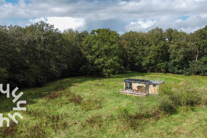 017 Prachtig gelegen chalet voor twee personen, met vrij uitzicht in Dwingeloo